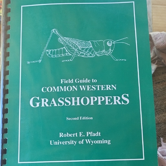 Field Guide to Common Western Grasshoppers by Robert E. Pfadt - Picture 1 of 5
